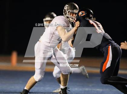 Thumbnail 2 in Crespi @  Chaminade photogallery.