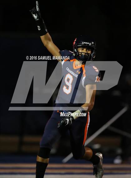 Thumbnail 1 in Crespi @  Chaminade photogallery.
