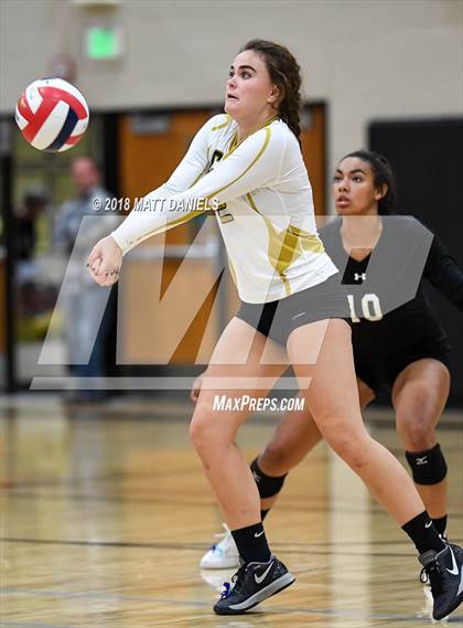 Thumbnail 3 in Arapahoe @ Ponderosa photogallery.