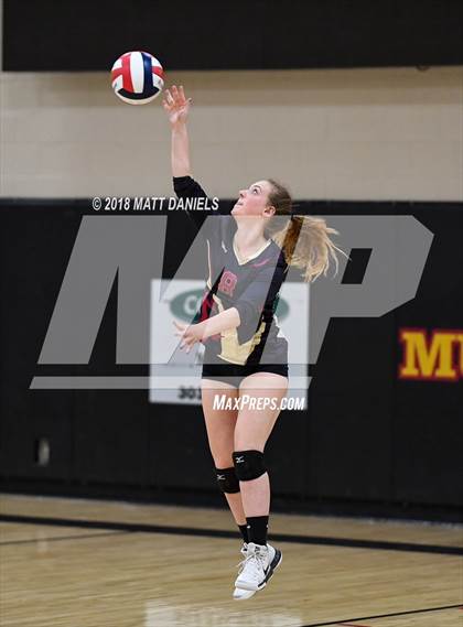 Thumbnail 1 in Arapahoe @ Ponderosa photogallery.