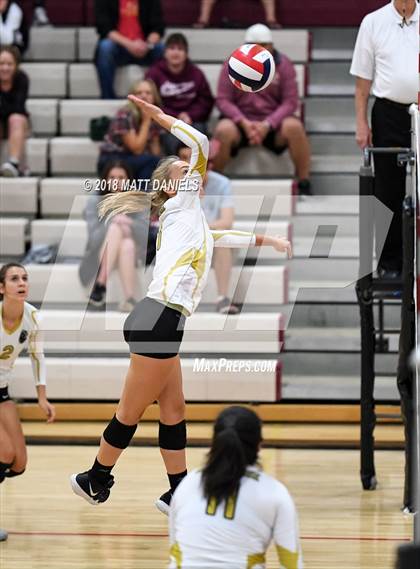 Thumbnail 2 in Arapahoe @ Ponderosa photogallery.
