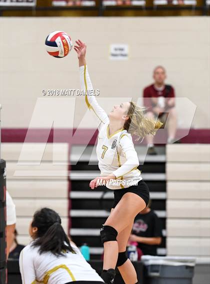Thumbnail 1 in Arapahoe @ Ponderosa photogallery.