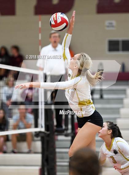 Thumbnail 3 in Arapahoe @ Ponderosa photogallery.