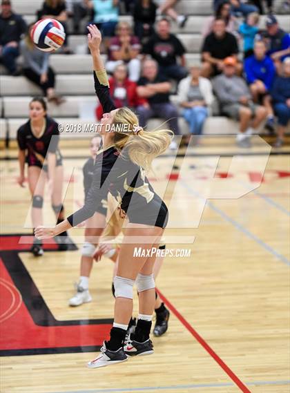Thumbnail 2 in Arapahoe @ Ponderosa photogallery.