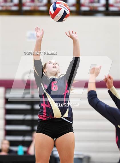 Thumbnail 1 in Arapahoe @ Ponderosa photogallery.