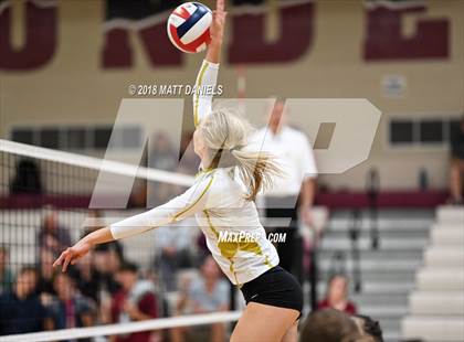 Thumbnail 2 in Arapahoe @ Ponderosa photogallery.