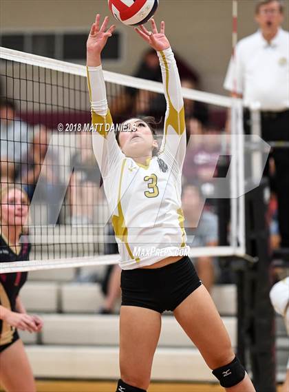 Thumbnail 1 in Arapahoe @ Ponderosa photogallery.