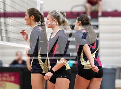 Thumbnail 1 in Arapahoe @ Ponderosa photogallery.
