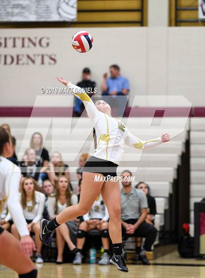 Thumbnail 2 in Arapahoe @ Ponderosa photogallery.