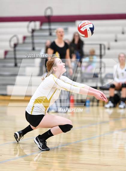Thumbnail 2 in Arapahoe @ Ponderosa photogallery.
