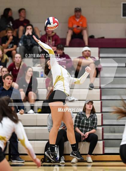 Thumbnail 3 in Arapahoe @ Ponderosa photogallery.