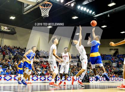 Thumbnail 2 in Northside vs North Little Rock (AAA 7A Final) photogallery.