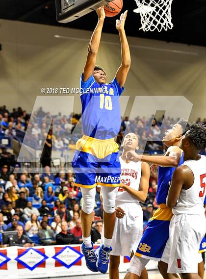 Thumbnail 2 in Northside vs North Little Rock (AAA 7A Final) photogallery.