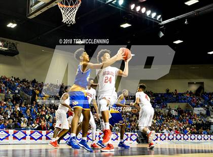 Thumbnail 1 in Northside vs North Little Rock (AAA 7A Final) photogallery.