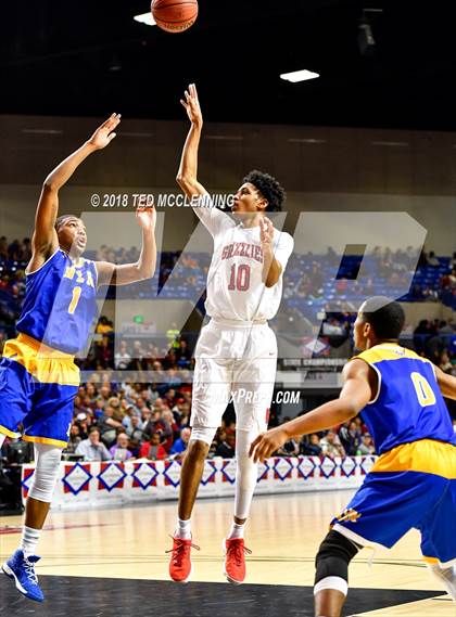 Thumbnail 2 in Northside vs North Little Rock (AAA 7A Final) photogallery.