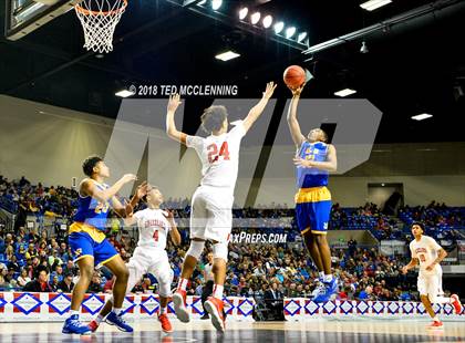 Thumbnail 3 in Northside vs North Little Rock (AAA 7A Final) photogallery.