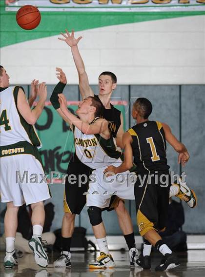 Thumbnail 1 in Canyon @ Canyon (CIF SS Playoffs) photogallery.