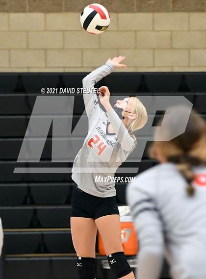 Thumbnail 2 in JV: Pleasant Grove @ St. Francis photogallery.