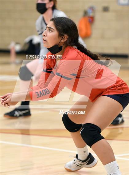Thumbnail 1 in JV: Pleasant Grove @ St. Francis photogallery.