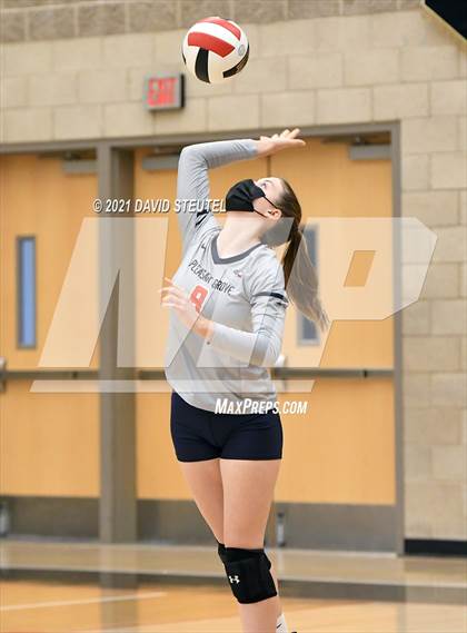 Thumbnail 2 in JV: Pleasant Grove @ St. Francis photogallery.