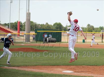 Thumbnail 3 in Bellaire vs Brazoswood (UIL 5A Regionals Game 3) photogallery.