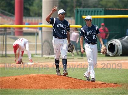 Thumbnail 1 in Bellaire vs Brazoswood (UIL 5A Regionals Game 3) photogallery.