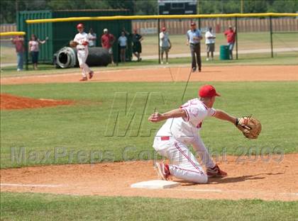 Thumbnail 3 in Bellaire vs Brazoswood (UIL 5A Regionals Game 3) photogallery.