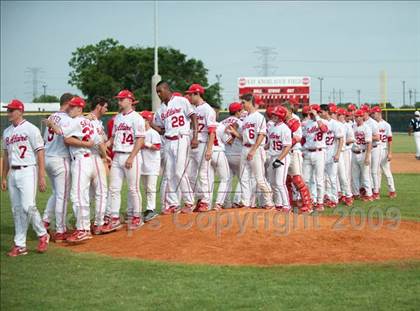 Thumbnail 2 in Bellaire vs Brazoswood (UIL 5A Regionals Game 3) photogallery.