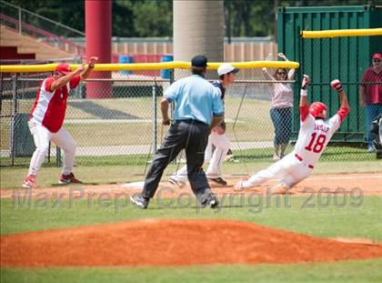 Thumbnail 2 in Bellaire vs Brazoswood (UIL 5A Regionals Game 3) photogallery.