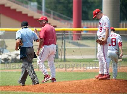 Thumbnail 1 in Bellaire vs Brazoswood (UIL 5A Regionals Game 3) photogallery.