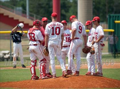 Thumbnail 1 in Bellaire vs Brazoswood (UIL 5A Regionals Game 3) photogallery.