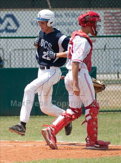 Thumbnail 2 in Bellaire vs Brazoswood (UIL 5A Regionals Game 3) photogallery.