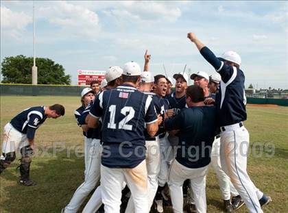 Thumbnail 1 in Bellaire vs Brazoswood (UIL 5A Regionals Game 3) photogallery.