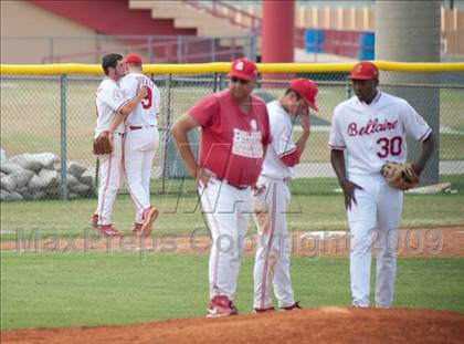 Thumbnail 2 in Bellaire vs Brazoswood (UIL 5A Regionals Game 3) photogallery.