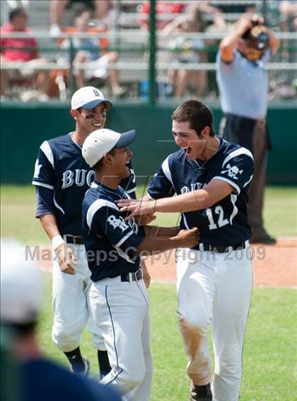 Thumbnail 1 in Bellaire vs Brazoswood (UIL 5A Regionals Game 3) photogallery.