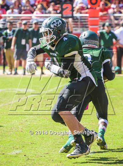 Thumbnail 2 in Manteca vs. Oakdale photogallery.