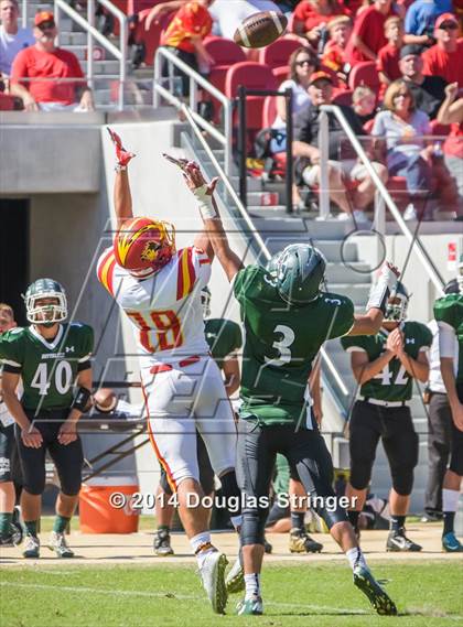 Thumbnail 1 in Manteca vs. Oakdale photogallery.