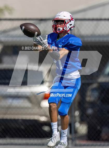 Thumbnail 2 in De Anza vs St. Vincent de Paul  photogallery.