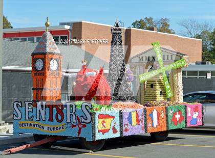 Thumbnail 1 in Notre Dame @ Rancocas Valley photogallery.