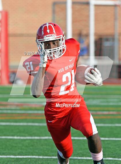 Thumbnail 1 in Notre Dame @ Rancocas Valley photogallery.
