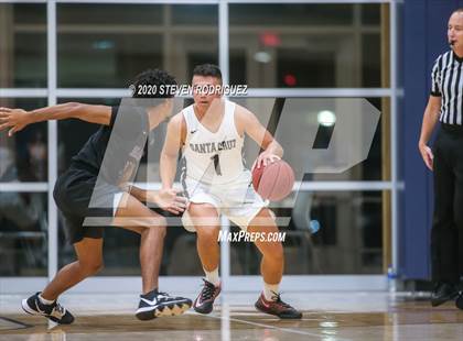 Thumbnail 2 in Sacramento vs. Santa Cruz photogallery.