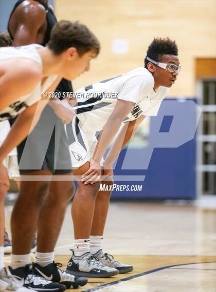 Thumbnail 1 in Sacramento vs. Santa Cruz photogallery.