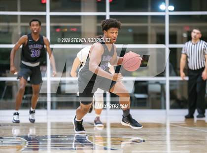 Thumbnail 3 in Sacramento vs. Santa Cruz photogallery.