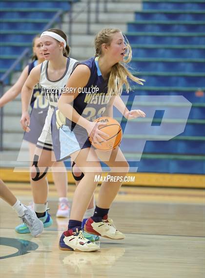 Thumbnail 2 in FR: Westlake @ Copper Hills photogallery.