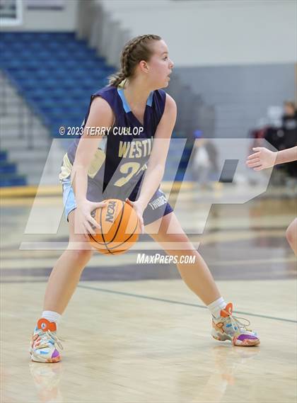 Thumbnail 3 in FR: Westlake @ Copper Hills photogallery.