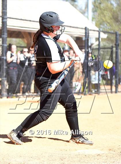 Thumbnail 2 in Bearden vs Columbia Academy photogallery.