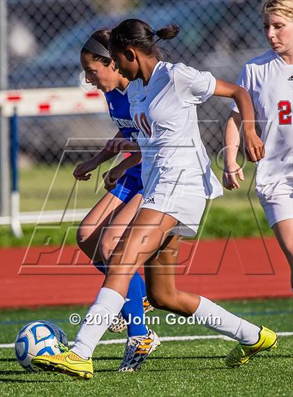 Thumbnail 3 in Friendswood vs Fort Bend Travis (UIL Region III Bidistrict) photogallery.
