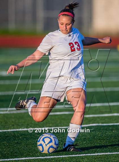 Thumbnail 3 in Friendswood vs Fort Bend Travis (UIL Region III Bidistrict) photogallery.