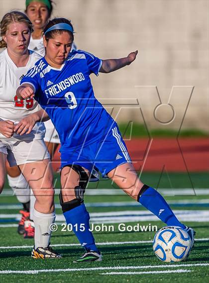 Thumbnail 1 in Friendswood vs Fort Bend Travis (UIL Region III Bidistrict) photogallery.