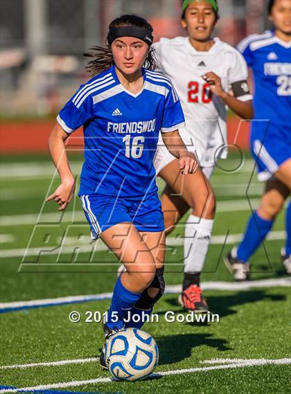 Thumbnail 3 in Friendswood vs Fort Bend Travis (UIL Region III Bidistrict) photogallery.